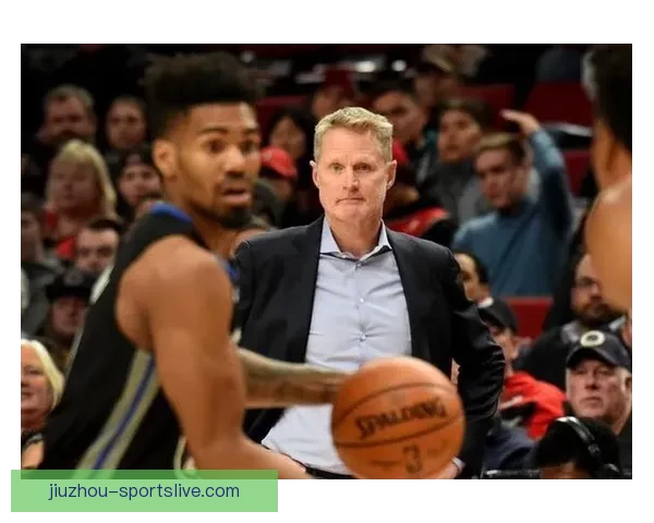 伊森三分球打破尴尬局面 母亲发推力挺霸气回怼质疑者