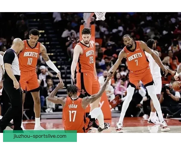 伊森终于打破三分荒投中近半个月首个三分球 结束23连铁尴尬纪录