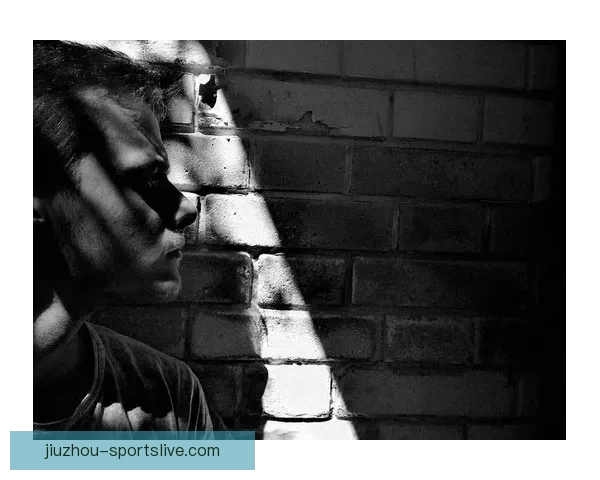 亚历山大47分导演加时逆转活塞红榜封神弗拉格负35沦为防守黑洞